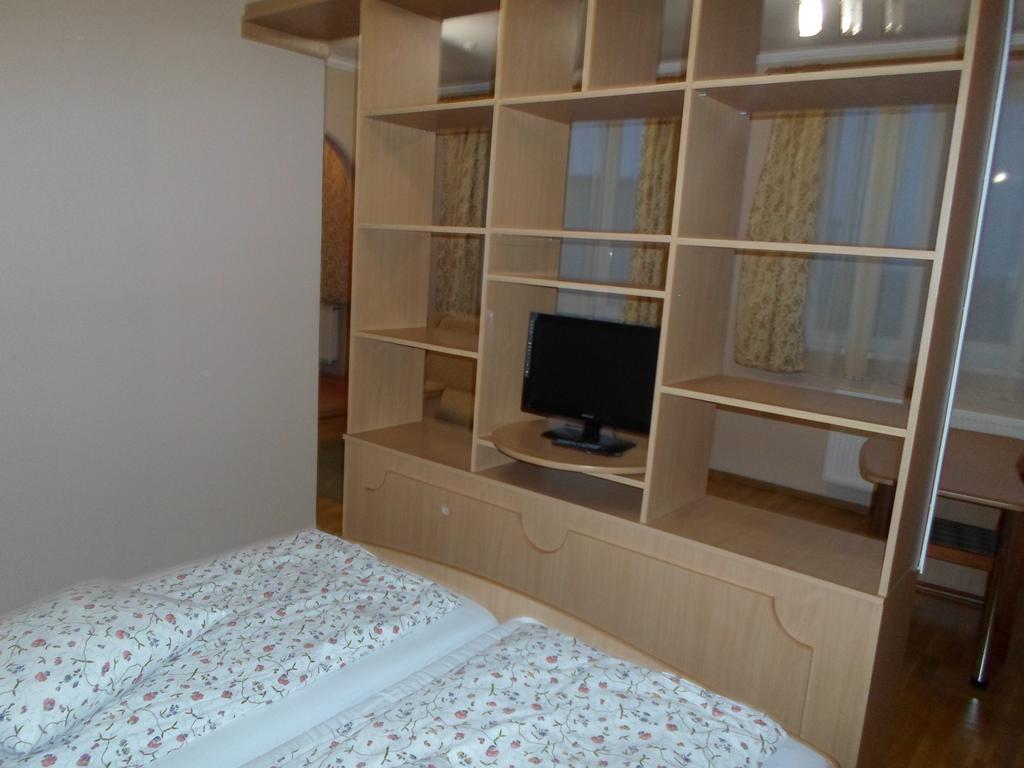 Piroshka Hotel Береговое Экстерьер фото