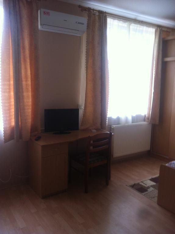 Piroshka Hotel Береговое Экстерьер фото