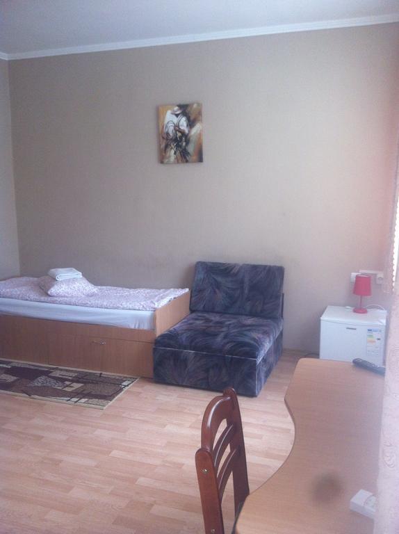 Piroshka Hotel Береговое Экстерьер фото